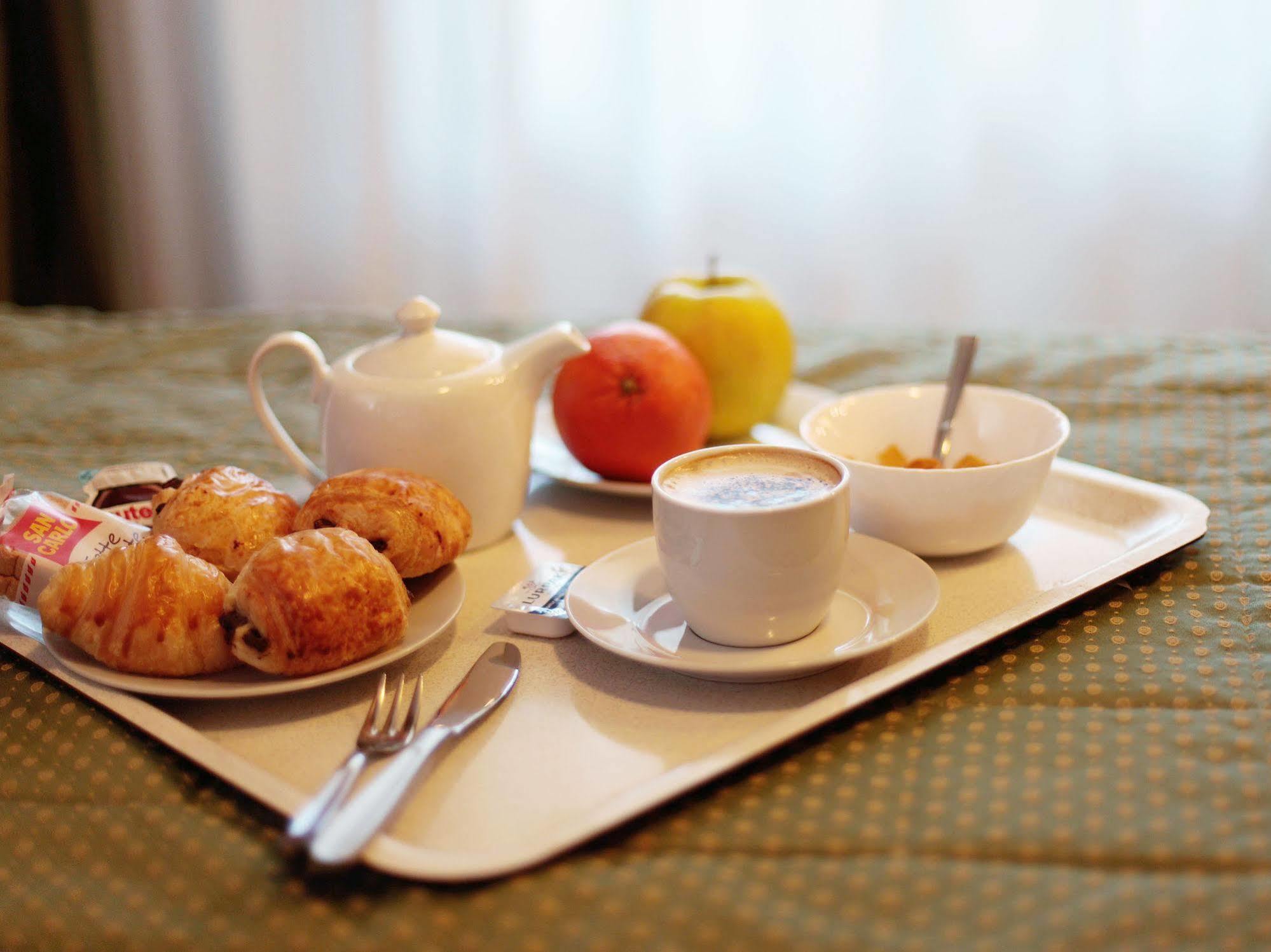 Hotel Arco Romana Μιλάνο Εξωτερικό φωτογραφία