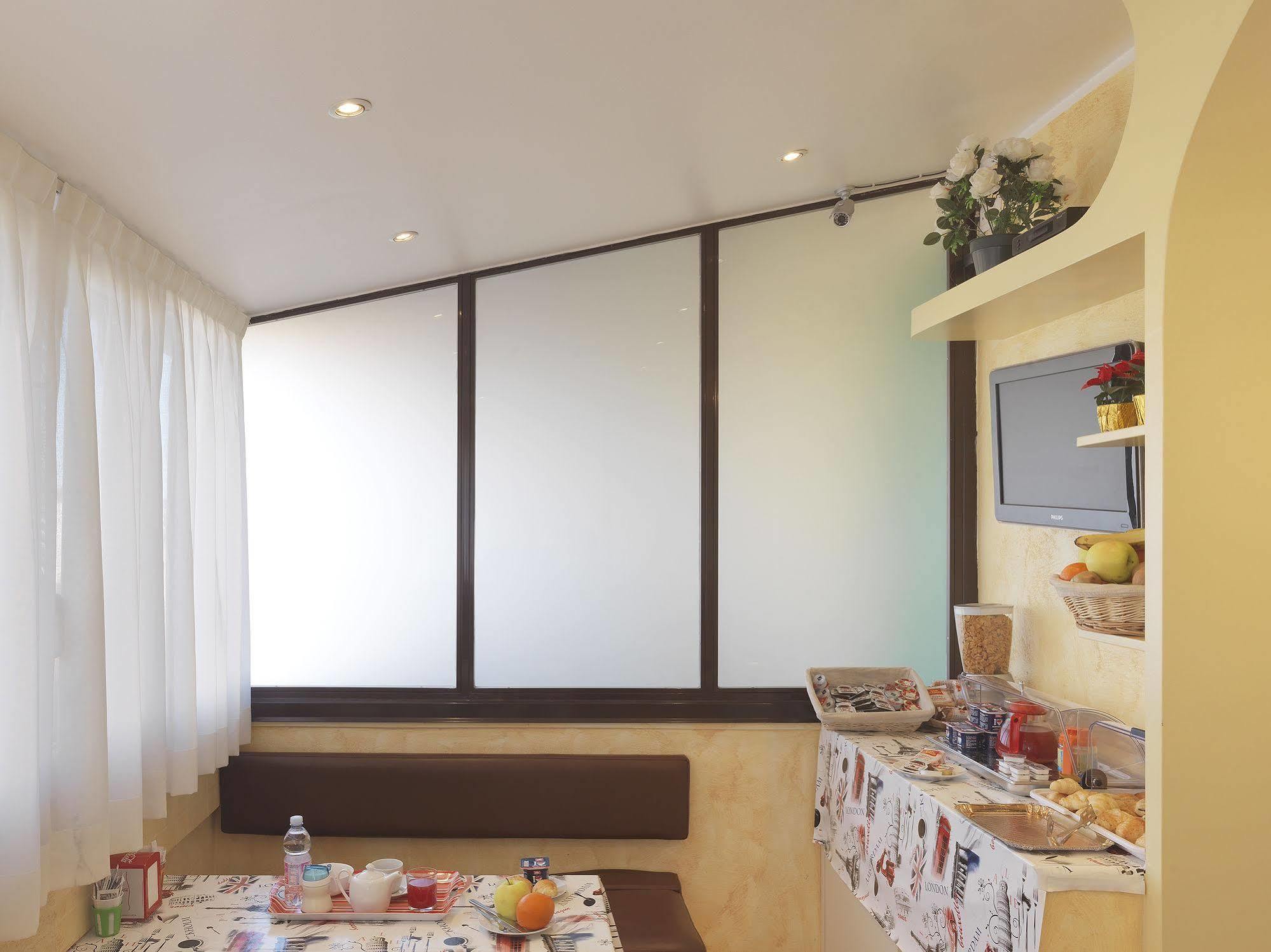 Hotel Arco Romana Μιλάνο Εξωτερικό φωτογραφία